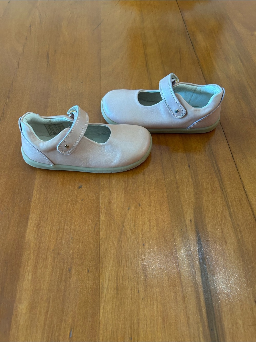 NWOB Bobux I-Walk Delight Girls Leather Shoes Dusk Pearl Shoe Size EU26 US 9.5